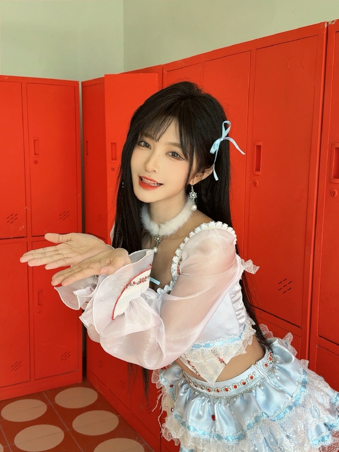 怪房客 封面