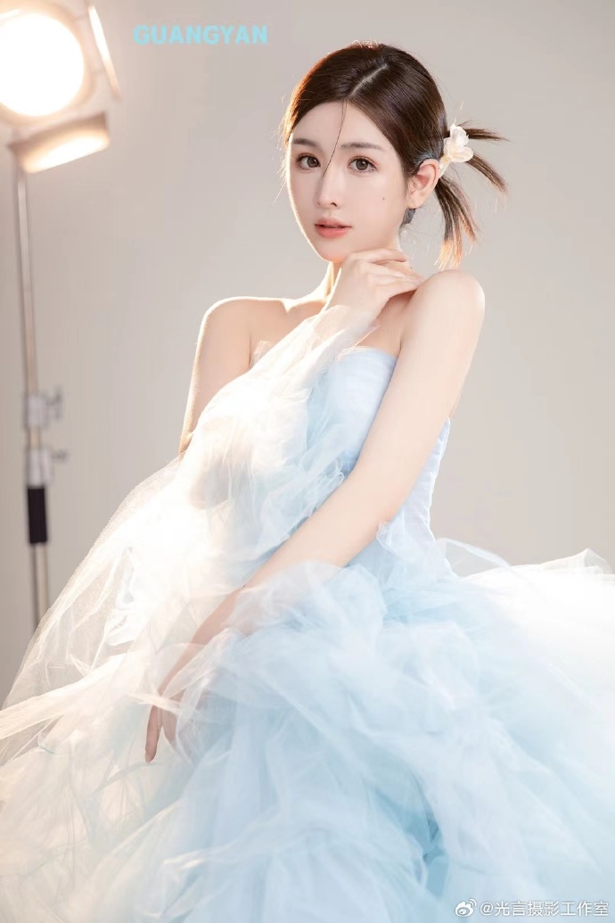 弱美男英雄Class1 封面